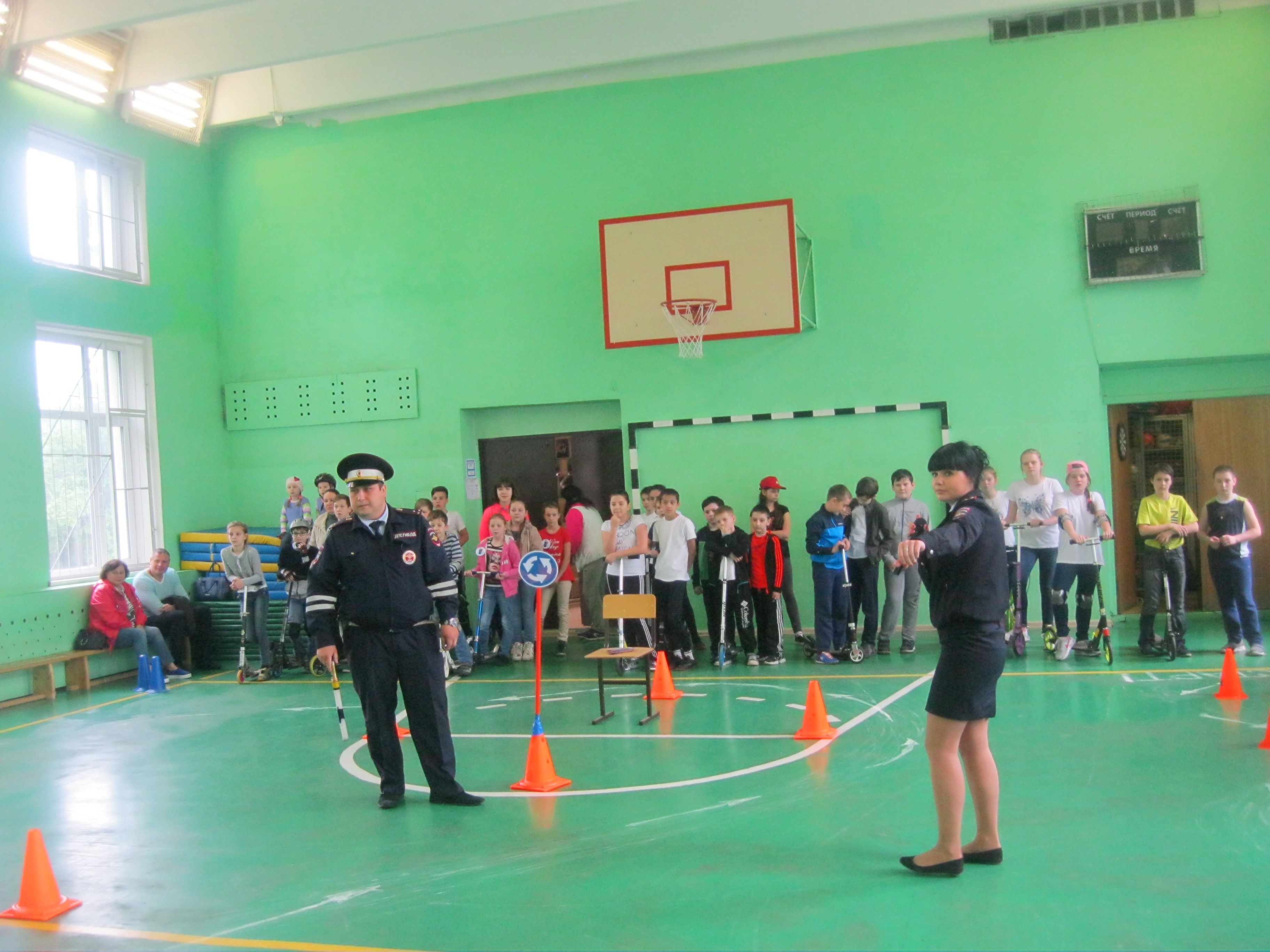 Конкурс для детей по безопасности поведения на дороге прошел в Печатниках// Фото: ОБ ДПС ГИБДД УВД  по ЮВАО