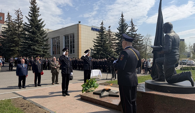 В УВД по Юго-Восточному округу столицы состоялось праздничное мероприятие, посвящённое 81 й годовщине Великой Победы
