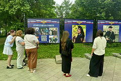 В районе Марьино открылась фотовыставка «На линии долга», посвящённая будням столичной полиции